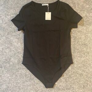 MANGOPOP Womens Short Sleeve Bodysuit Crew Neck